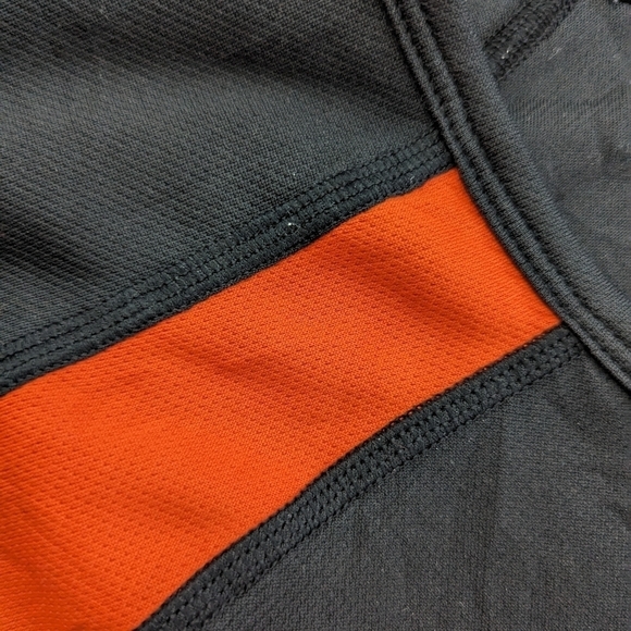 NEW Balance black and orange athletic Tshirt size Medium - Picture 5 of 10